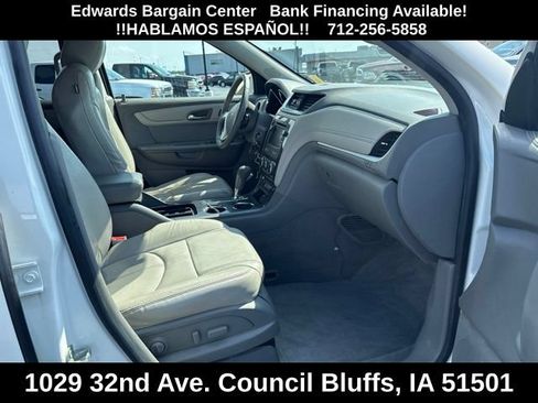 Used 2015 Chevrolet Traverse LT AWD/4WD image 10