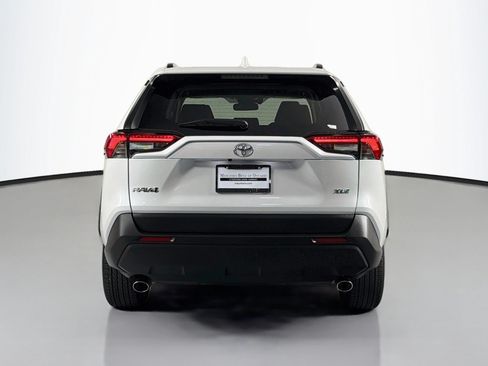 Used 2025 Toyota RAV4 XLE Premium w/ Weather Package FWD image 4