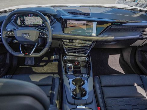 New 2026 Audi S e-tron GT Prestige image 20