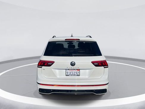Used 2023 Volkswagen Tiguan SE R-Line image 6