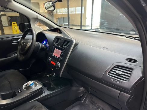 Used 2016 Nissan Leaf S w/ Charger Package FWD image 33