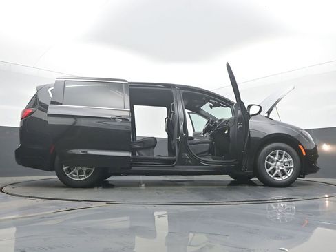 New 2026 Chrysler Voyager LX image 61