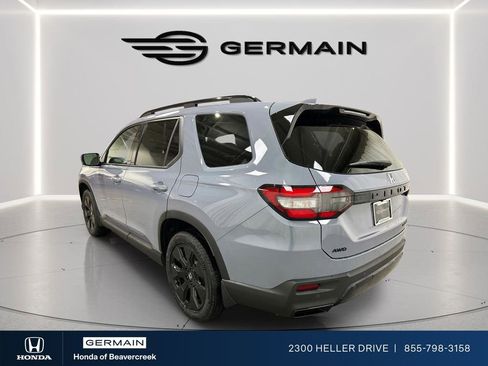 New 2026 Honda Pilot Black Edition image 5