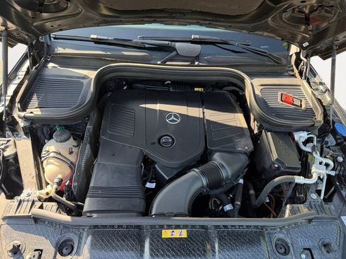 Certified 2025 Mercedes-Benz GLE 450e 4MATIC image 34