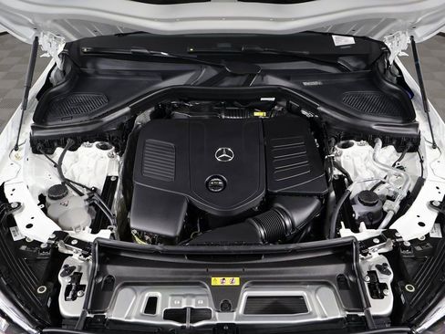 New 2026 Mercedes-Benz GLC 300 GLC 300 image 9
