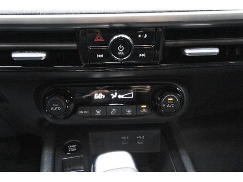 Certified 2026 Nissan Kicks SV FWD image 26