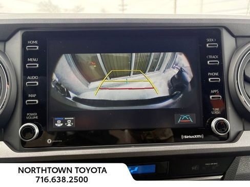 Used 2023 Toyota Tacoma TRD Sport w/ Advanced Technology Package image 11