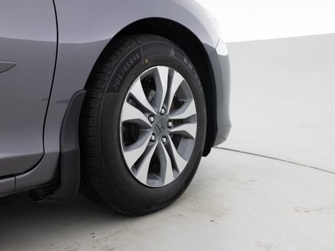 Used 2014 Honda Accord LX image 18