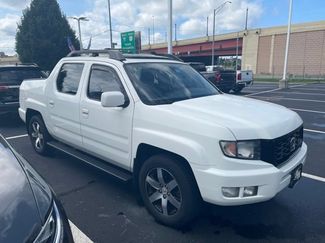 Used 2014 Honda Ridgeline SE video 1