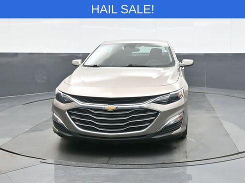 Used 2023 Chevrolet Malibu LS w/ Driver Confidence Package image 2