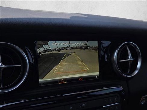 Used 2020 Mercedes-Benz SLC 43 AMG image 21