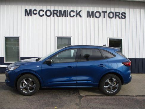 Used 2023 Ford Escape ST-Line w/ Tech Pack #1 image 1