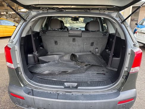 Used 2012 Kia Sorento LX w/ V6 Convenience Pkg image 17