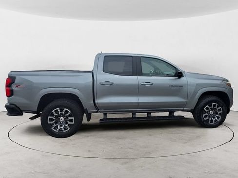 Used 2024 Chevrolet Colorado Z71 w/ Advanced Trailering Package AWD/4WD image 6