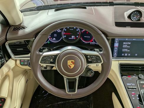 Certified 2020 Porsche Panamera 4S image 15