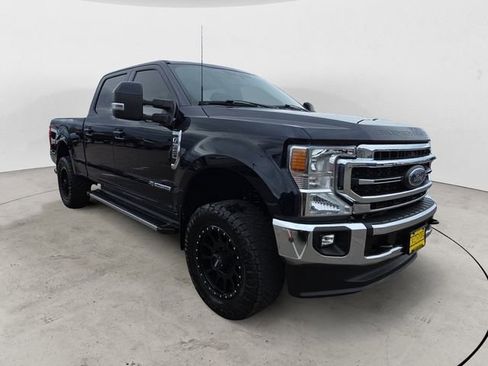 Used 2022 Ford F350 Lariat w/ Camper Package image 7