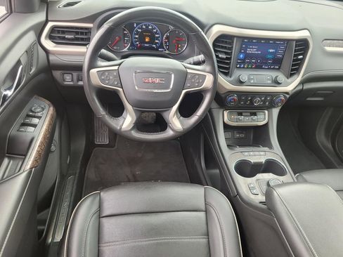 Used 2022 GMC Acadia Denali AWD/4WD image 15