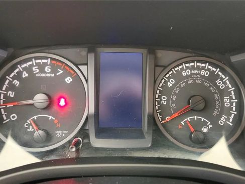Used 2023 Toyota Tacoma SR AWD/4WD image 22