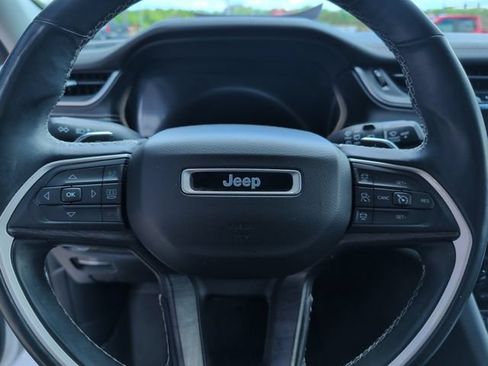 Used 2021 Jeep Grand Cherokee L Limited AWD/4WD image 15