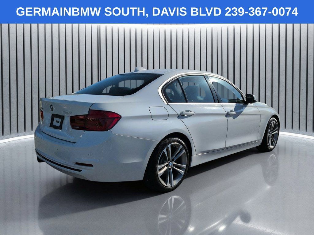 Used 2017 BMW 330i xDrive Sedan AWD/4WD image 5
