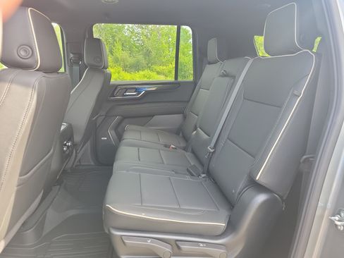 New 2026 GMC Yukon XL Elevation AWD/4WD image 27