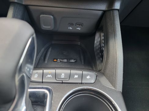 Certified 2026 Chevrolet TrailBlazer ACTIV w/ Convenience Package FWD image 19