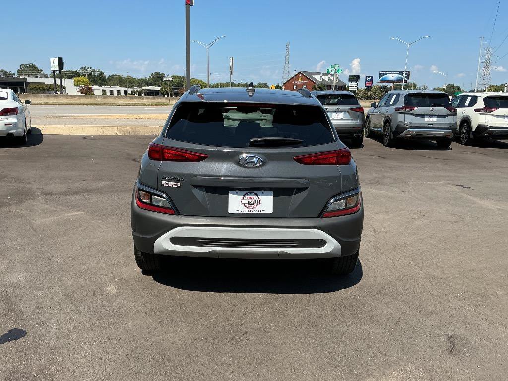 Used 2023 Hyundai Kona SEL w/ Convenience Package FWD image 6