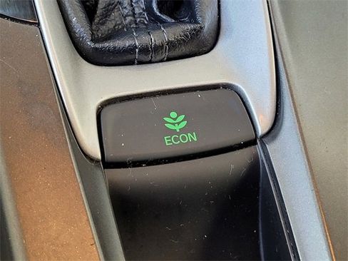 Used 2018 Honda Accord EX-L image 15