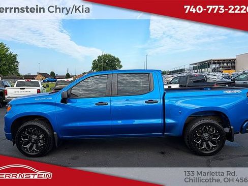 Used 2022 Chevrolet Silverado 1500 Custom AWD/4WD image 4