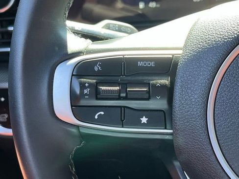 Used 2024 Kia Sportage SX FWD image 11