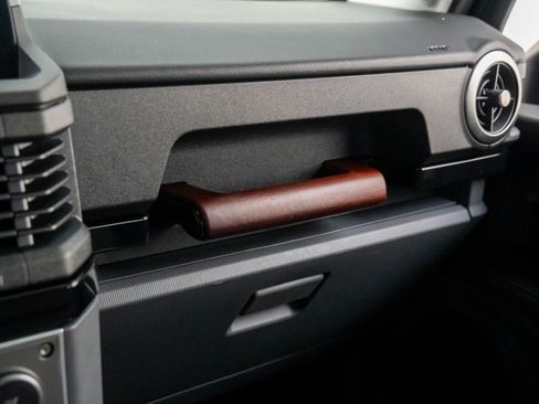 Used 2024 INEOS Grenadier Fieldmaster Edition image 30