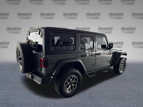 Used 2024 Jeep Wrangler Unlimited Rubicon w/ Safety Group AWD/4WD image 9