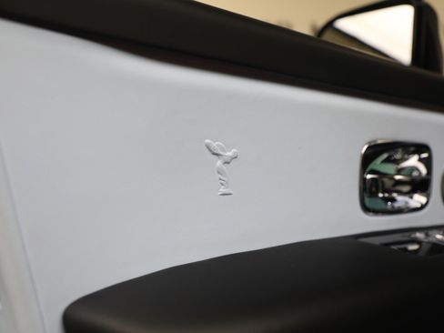 Certified 2022 Rolls-Royce Cullinan w/ Dark Exterior Package image 26