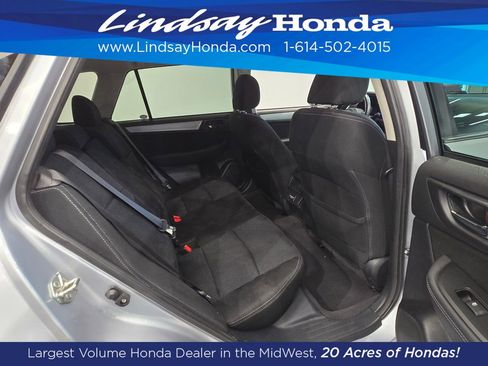 Used 2018 Subaru Outback 2.5i Premium image 10