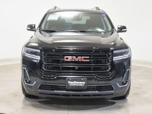 Used 2023 GMC Acadia AT4 image 3