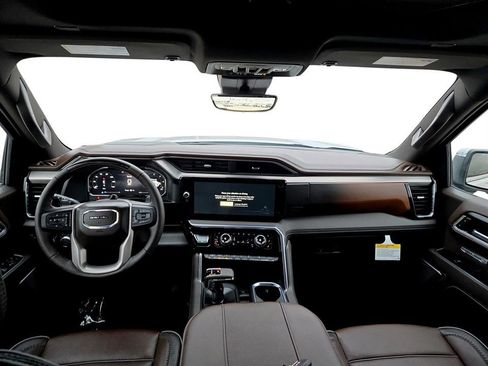 New 2026 GMC Sierra 1500 Denali image 13