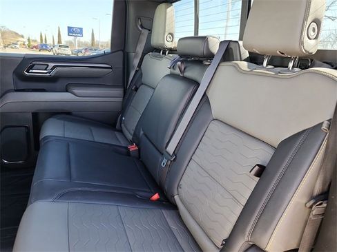 Certified 2022 Chevrolet Silverado 1500 ZR2 w/ Technology Package image 17