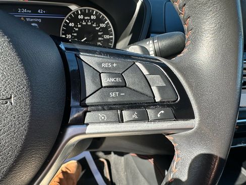 Used 2024 Nissan Altima 2.5 SR image 17