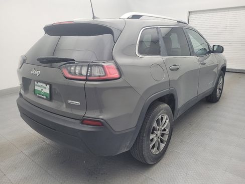 Used 2019 Jeep Cherokee Latitude Plus w/ Comfort/Convenience Group AWD/4WD image 9
