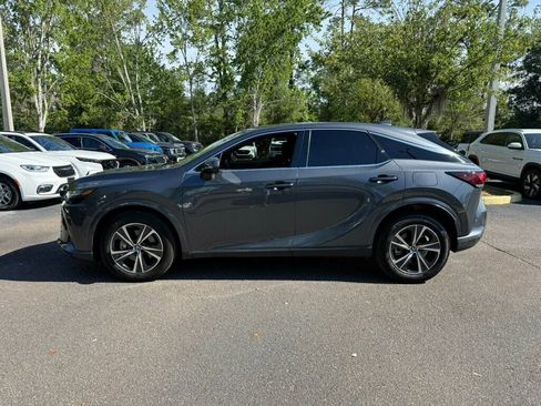 Used 2025 Lexus RX 350 FWD w/ Technology Package image 2