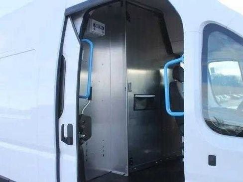 Used 2024 RAM ProMaster 3500 w/ Delivery Van Package image 30