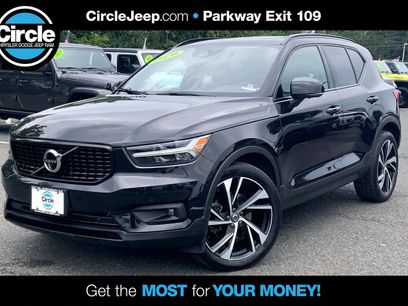 Used 2020 Volvo XC40 T5 R-Design