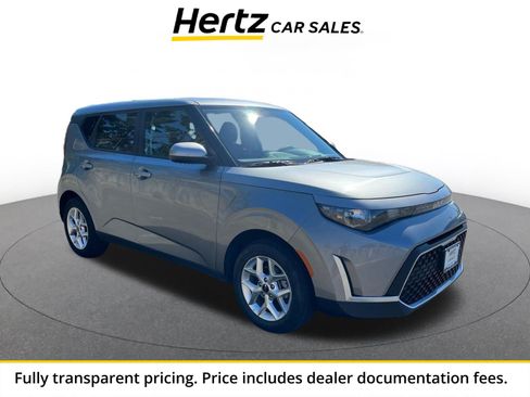 Used 2025 Kia Soul LX w/ LX Technology Package FWD image 1
