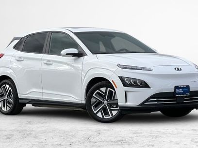 Certified 2023 Hyundai Kona Limited w/ Cargo Package