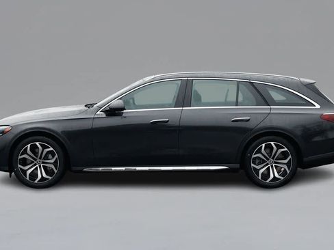 New 2026 Mercedes-Benz E 450 4MATIC All-Terrain Wagon image 8