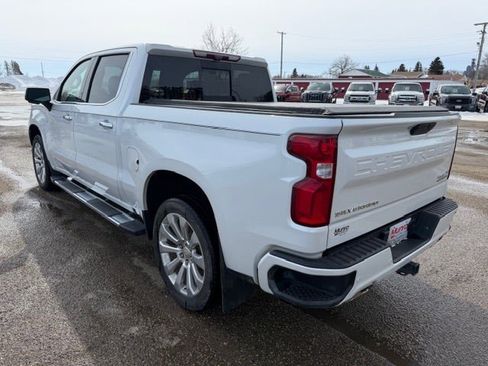 Used 2021 Chevrolet Silverado 1500 High Country w/ Technology Package image 5