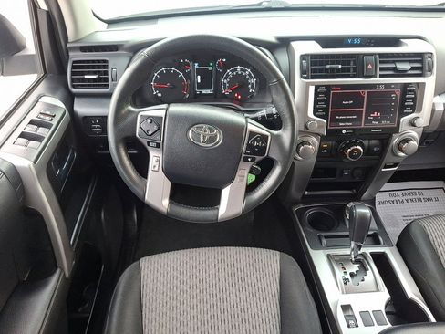 Used 2020 Toyota 4Runner SR5 image 21