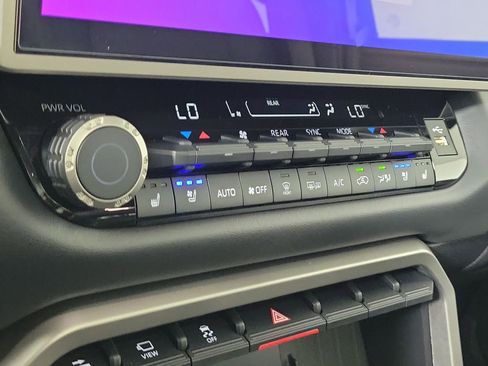 Certified 2026 Toyota Sequoia Platinum AWD/4WD image 16