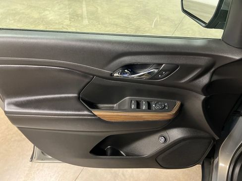 Certified 2019 GMC Acadia SLE AWD/4WD image 16