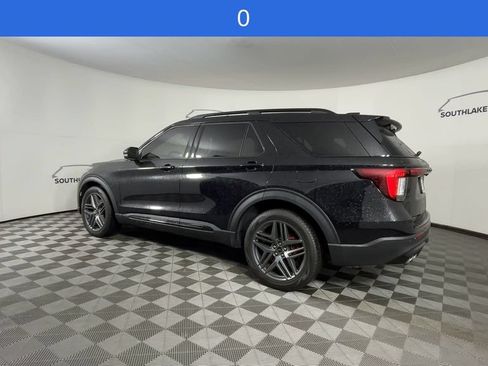 Used 2025 Ford Explorer ST AWD/4WD image 7